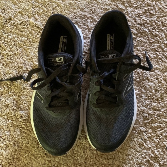 New Balance Ralaxa - Size 8 - very good condition - Picture 1 of 5